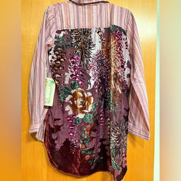 Aratta Button-Up Shirt with Paisley Embroidery and Burnt Out Velvet Back